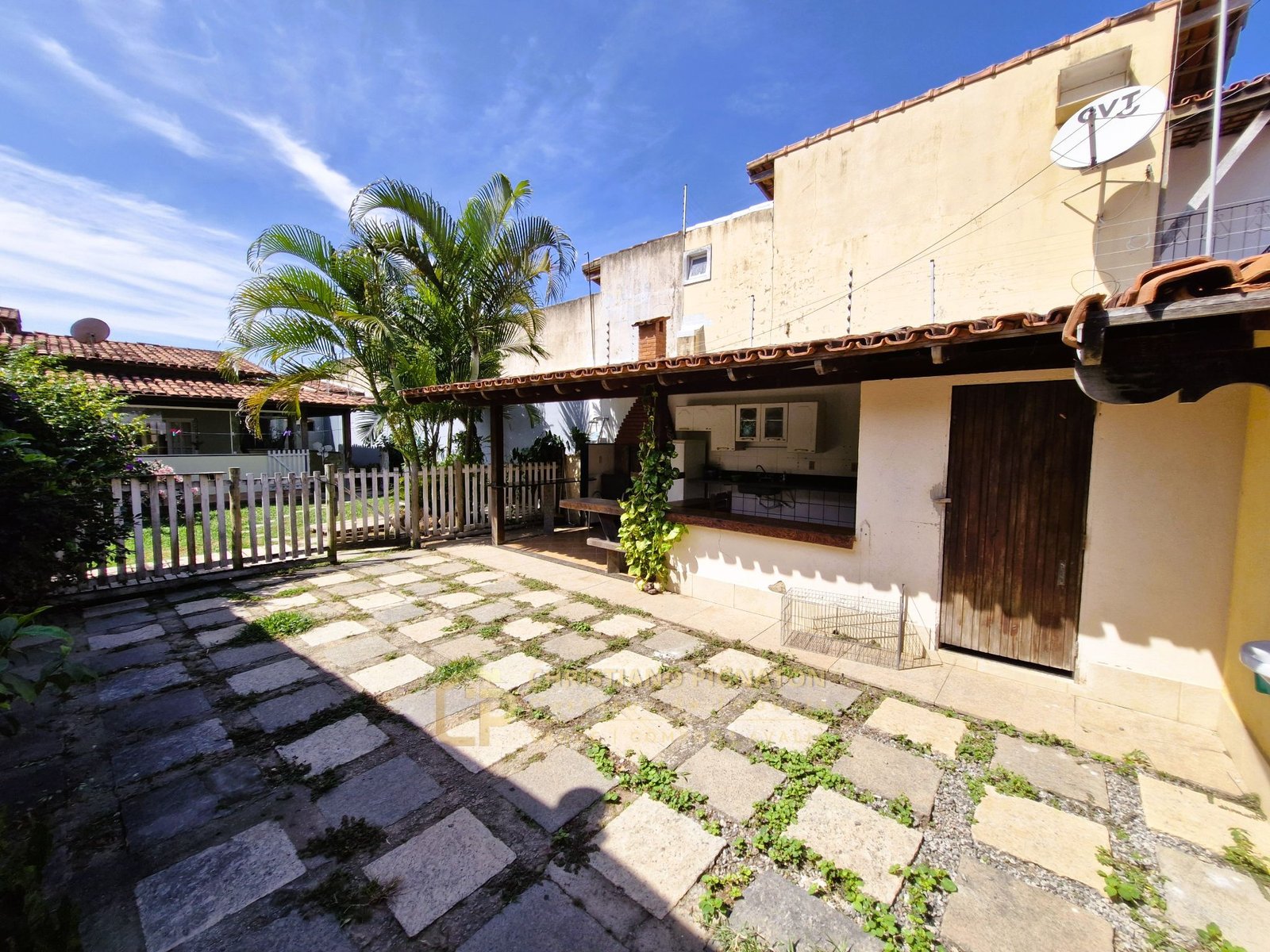 Casa Linear 2 Quartos